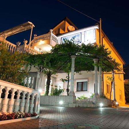 Villa Palma Guesthouse Мостар Экстерьер фото